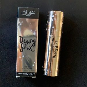 Ciate Dewy Stix